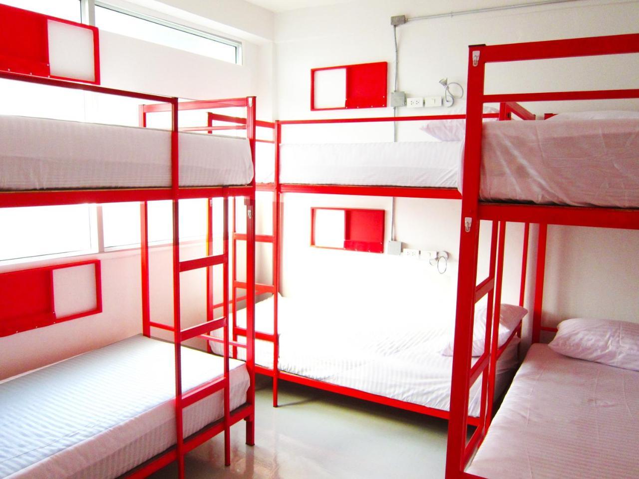 Jellybean Ezy Hostel Sathorn กรุงเทพมหานคร ภายนอก รูปภาพ